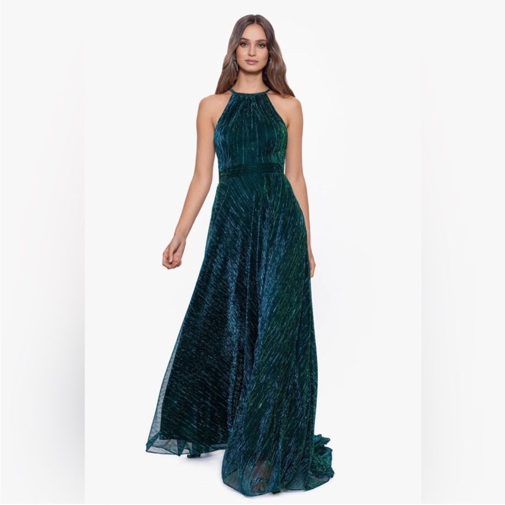 Betsy & Adam Jade Green Crinkle Halter Neck Formal Gown SZ 6P NWT Evening GALA
